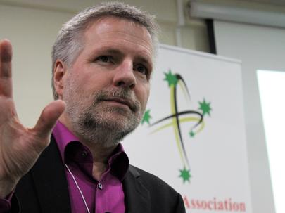 IDC president, Prof. Dr. Klaus Kießling, speaking at the Australian NAD conference